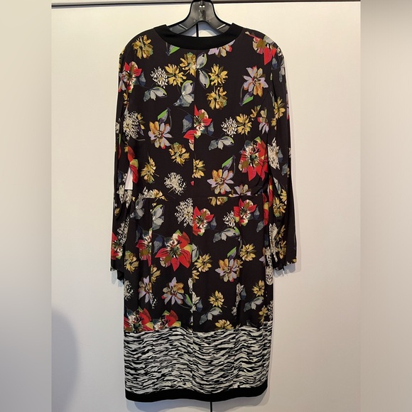 NWT Etro woman’s elegant black floral dress Size EU 48 - Picture 3 of 14